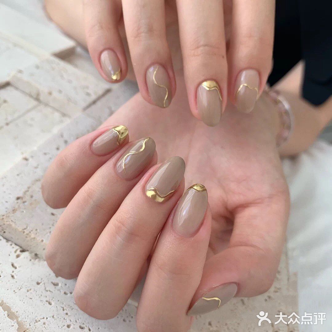 简约款美甲