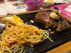 -豪客来牛排(中央花苑店)