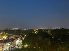 -顽啤熊·酒客酒馆(苏城夜景必选店)