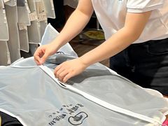 -革瑞斯奢侈品包包护理专家(丹尼斯大卫城店)