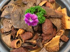 汁水牛腩-红菜坊·烤鸭·川鲁宴(石园店)