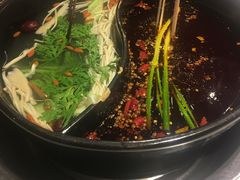 -钢管厂歆瑞源油卤串串香(春熙路太古里店)