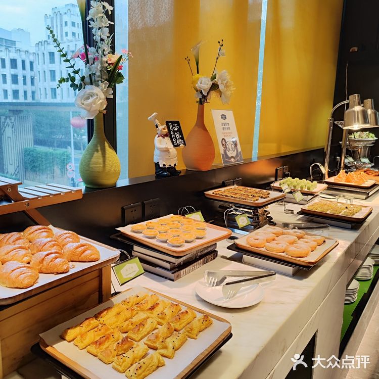 🔥星级酒店的自助早餐到底能有多卷？🔥