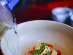 罗勒牛肉清汤配意式云吞-酥园·下午茶·中西式简餐·篝火音乐啤酒节(丽江金茂隐逸·凯悦臻选酒店)