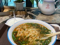 -京穆兰兰州牛肉面·清真(中川机场店)