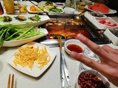 -海底捞火锅鲜切牛肉主题店(长寿路店)