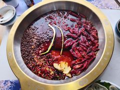 -三十出头鲜货火锅(邛崃店)