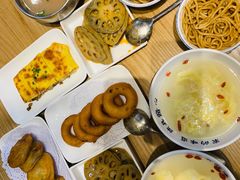 三鲜豆皮-文叔·湖北名小吃·小龙虾(华强北店)