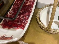 -左庭右院鲜牛肉火锅(金山万达店)