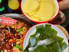 -辣尚瘾·烤鱼·新川菜(牡丹园直营店)