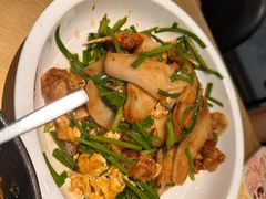 -新发现(金茂览秀城店)