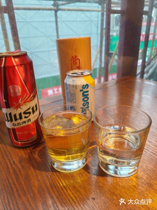 管氏翅吧(护国寺店)图片