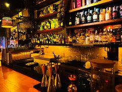-城墙外BAR