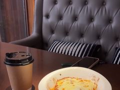 -卡普里披萨·牛扒·下午茶