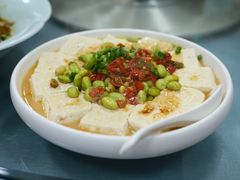 臭豆腐毛豆-沪依小酒馆心意菜