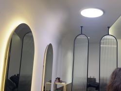 -猫小姐美发美甲造型店