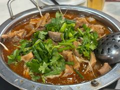 -欢乐牛香(东海二路店)