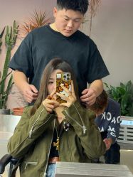 -宫铭烫发染发接发店