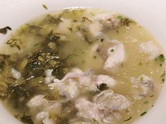 -严记小天府酸菜鱼(西四路店)