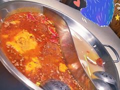 鸳鸯火锅-皇城霸火锅(铜锣湾店)
