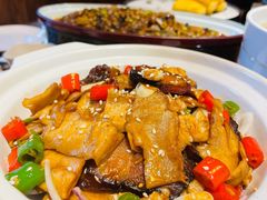 -不倒翁·徽天下名菜楼(马鞍山路店)