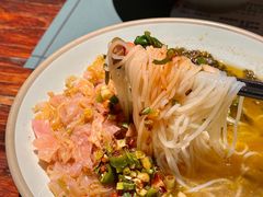 -八月美食小馆(银泰城总店)