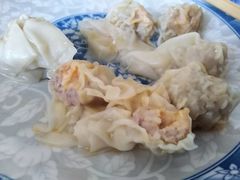 咸蛋黄鲜肉云吞-袁记云饺(西安路店)