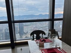 -锦厨国际自助餐厅 · 云端景观 (昆明索菲特大酒店)