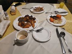 -汇泉王朝大饭店-旋转餐厅(南海路店)