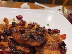 -黄泥岗·地道湖北菜(奥特莱斯店)