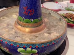 -毛辣果·贵州红酸汤牛肉火锅(西单店)