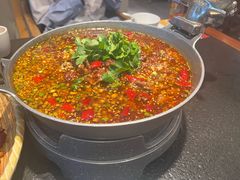 -万重锦·人文川菜馆(骡马市店)