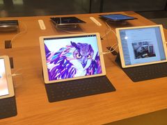 -Apple零售店(华贸购物中心店)