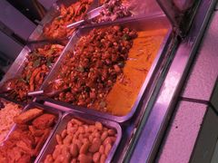 -老六素货(王顶堤店)