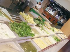 -新艺自助美食城(中山路店)
