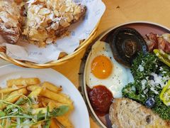 -麦田工坊(月湖店)