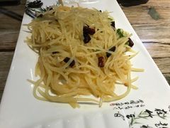 -小三峡食府(西五路店)