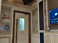 -七十二变量贩KTV(绿地东海岸时代广场店)