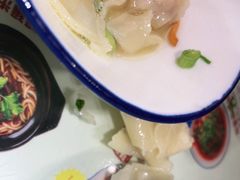 -点兵点将·四川传统小吃集(勐海路店)