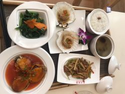 -月满阁月子中心(莲湖区店)