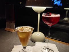 -FOUR PLAY BAR