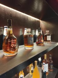 -东方先生国潮男士理发馆