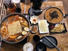 芝士年糕火锅-辛明堂洞韩式芝士年糕火锅(万达店)