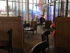 大堂-星巴克臻选(盐城金鹰聚龙湖店)