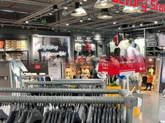 -上品折扣(回龙观店)