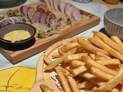 -华阳时光吧餐厅(华阳广场国际大饭店)