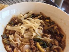 -南湖名都·景湖轩全日制餐厅·海鲜自助·东南亚风味·临湖而食