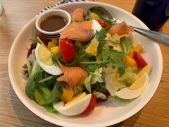 三文鱼缤果沙拉-玛尚诺Pizza&Bar(长泰广场店)