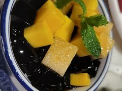 -蝴蝶里·粤菜·点心(滨江龙湖店)