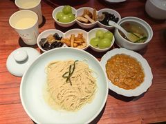 -裕兴记•蟹黄面馆(人民广场店)